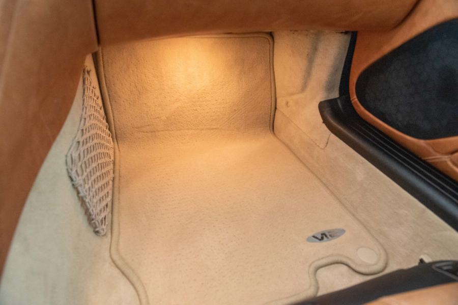 Детали интерьера Fisker Tramonto (002/015) 2006 года  (фото 72 из 105)